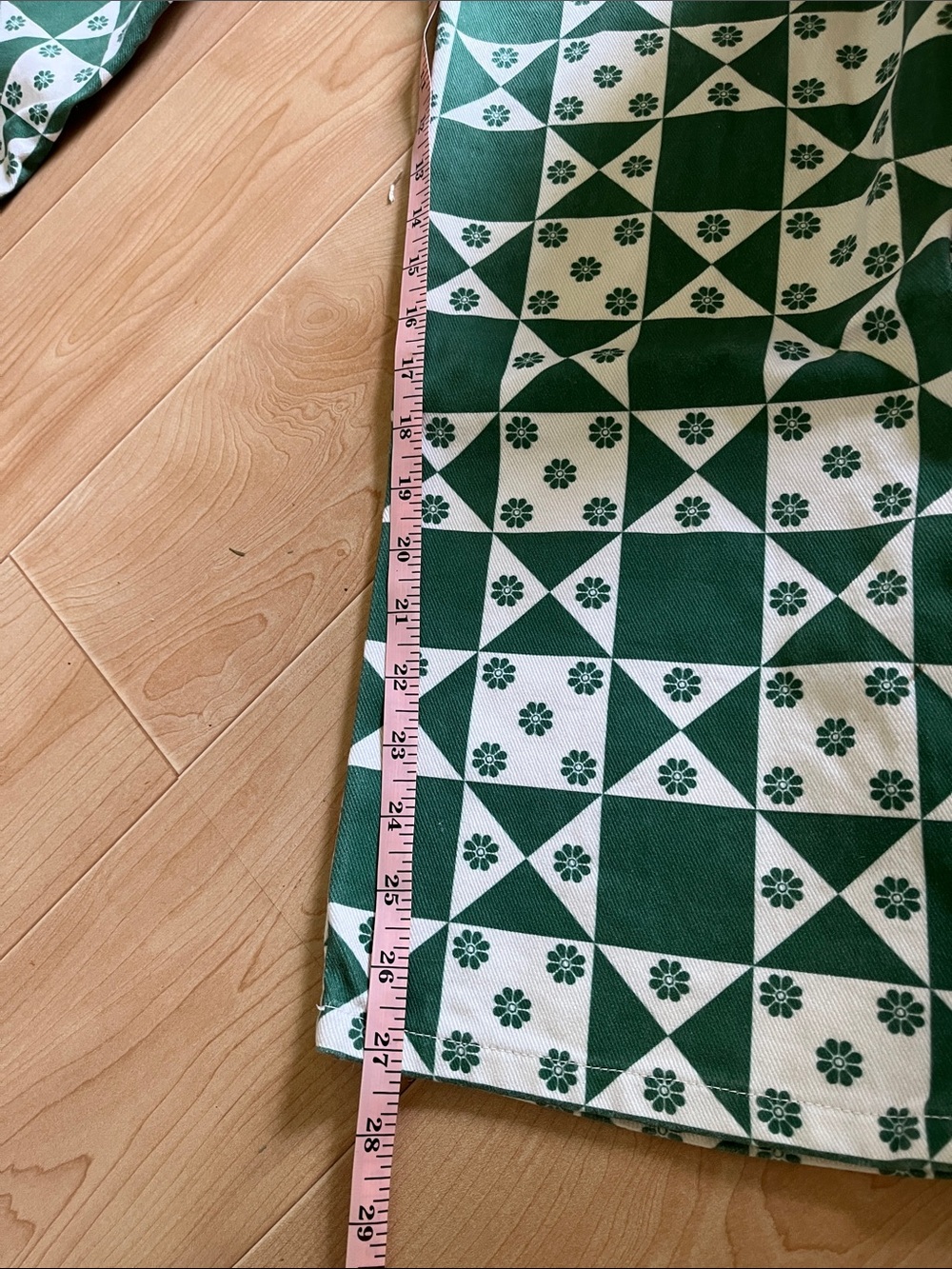 Lisa Says Gah Women's Green Dungarees-overalls geometric floral - Picture 3 of 4